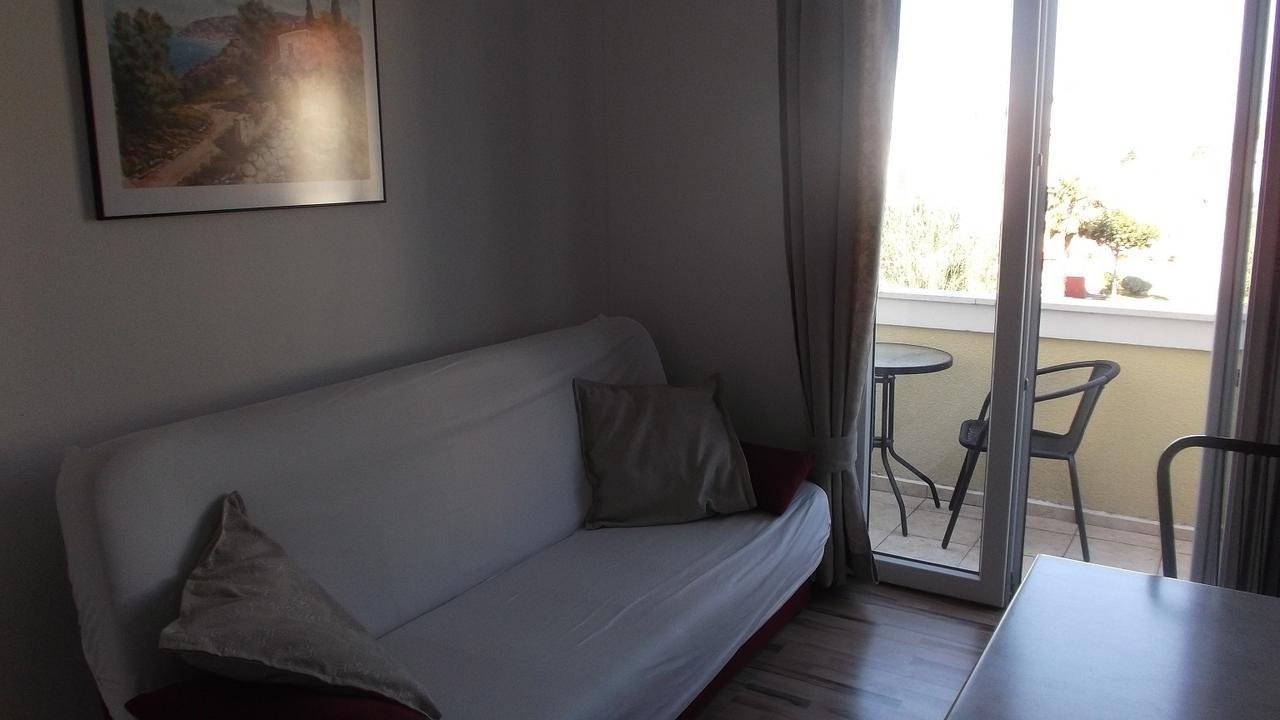 Apartments Marija Near Center Vodice Room photo